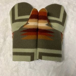 Pendleton wool mittens